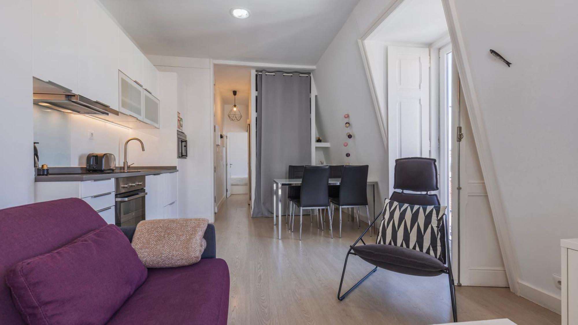 Classic Topfloor Apartment By Lovelystay Lizbona Zewnętrze zdjęcie
